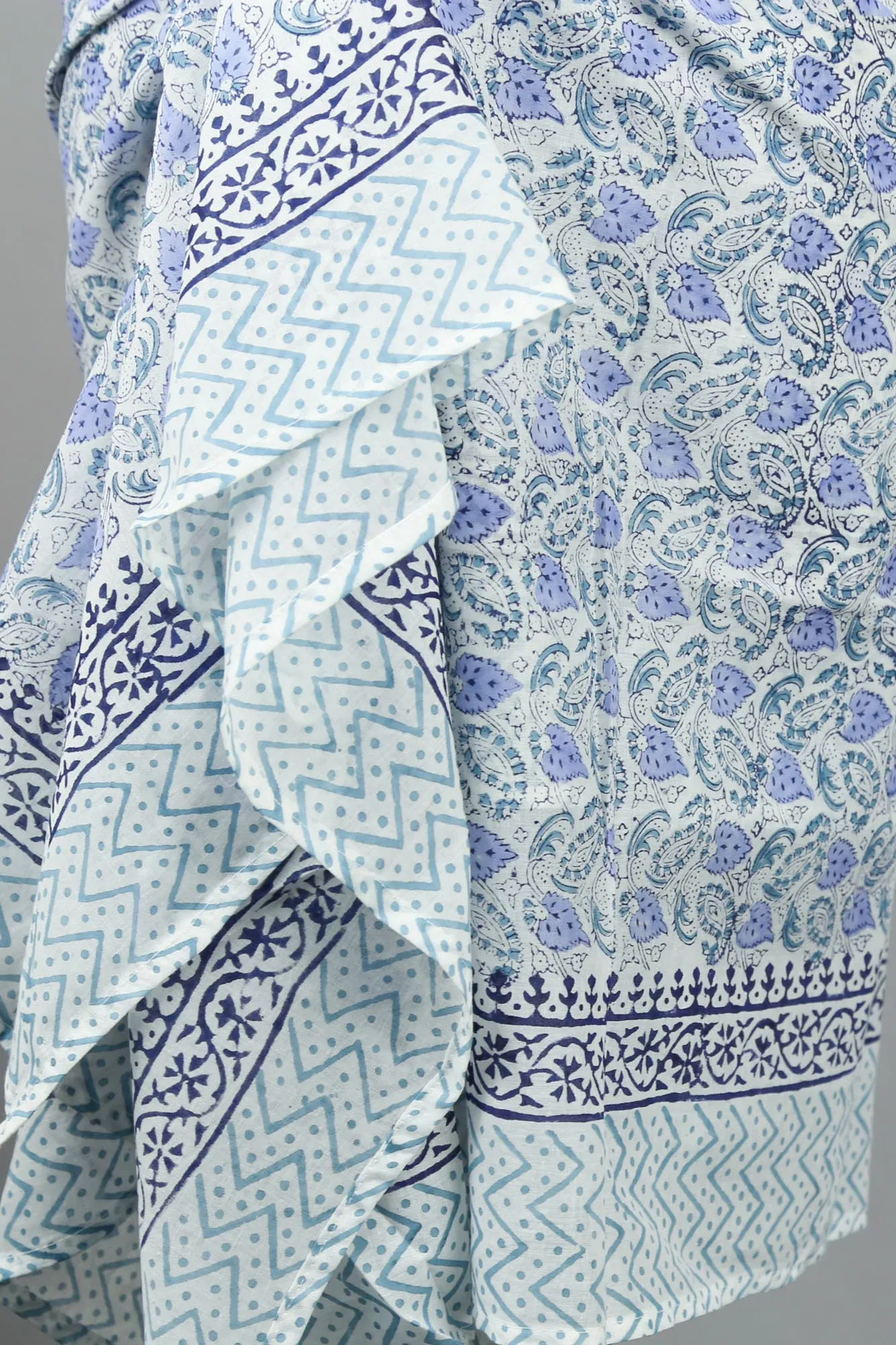 Beach Coverup Sarong Pareo - Blue Leaves