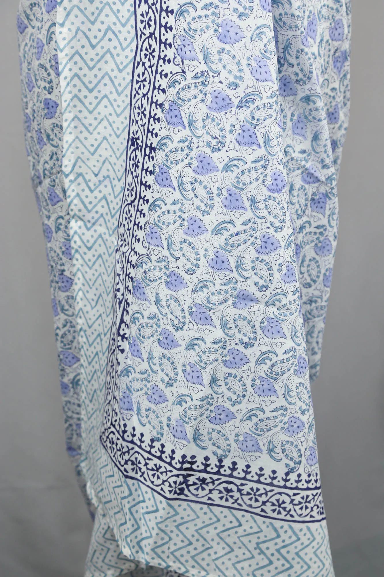Beach Coverup Sarong Pareo - Blue Leaves