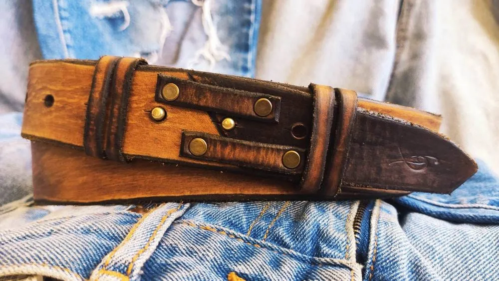Brown  Dark Brown Narrow Belt Set - Stylish and Versatile Accessory