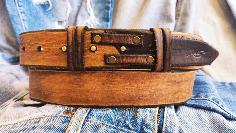Brown  Dark Brown Narrow Belt Set - Stylish and Versatile Accessory