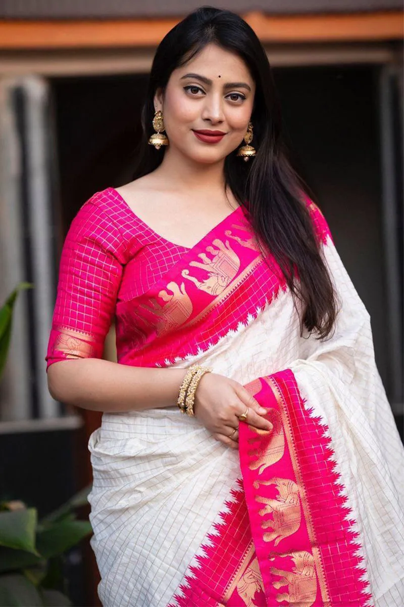 Fantabulous Off White Soft Silk Saree With Prominent Blouse Piece