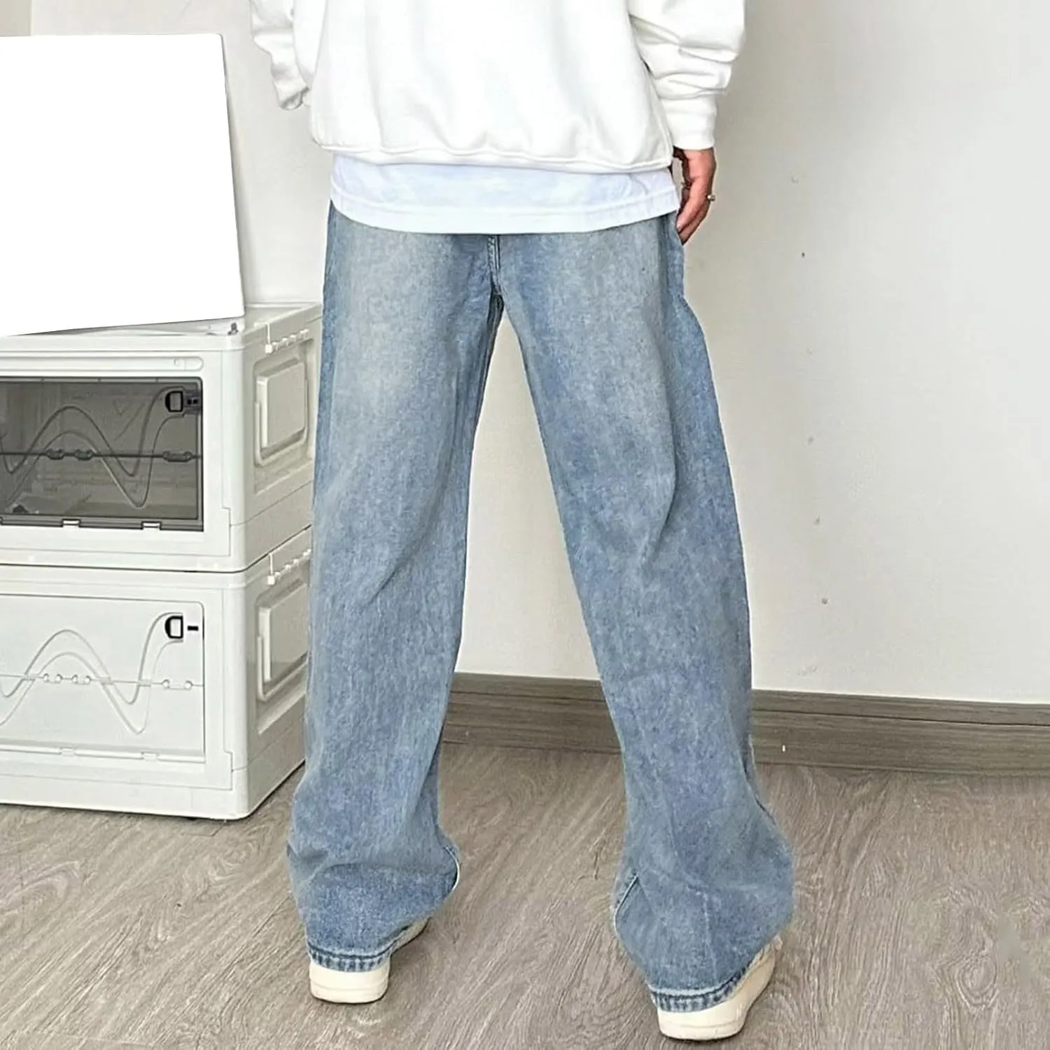 Men's Jeans Relaxed Fit Wide Leg Vintage Light Wash Denim Pants Lightweight Comfortable Streetwear Durable Trousers