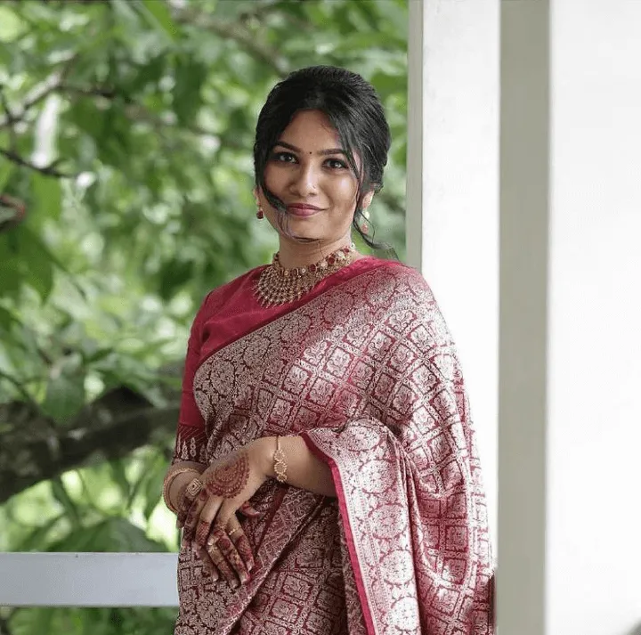Seraglio Dark Pink Soft Silk Saree With Murmurous Blouse Piece