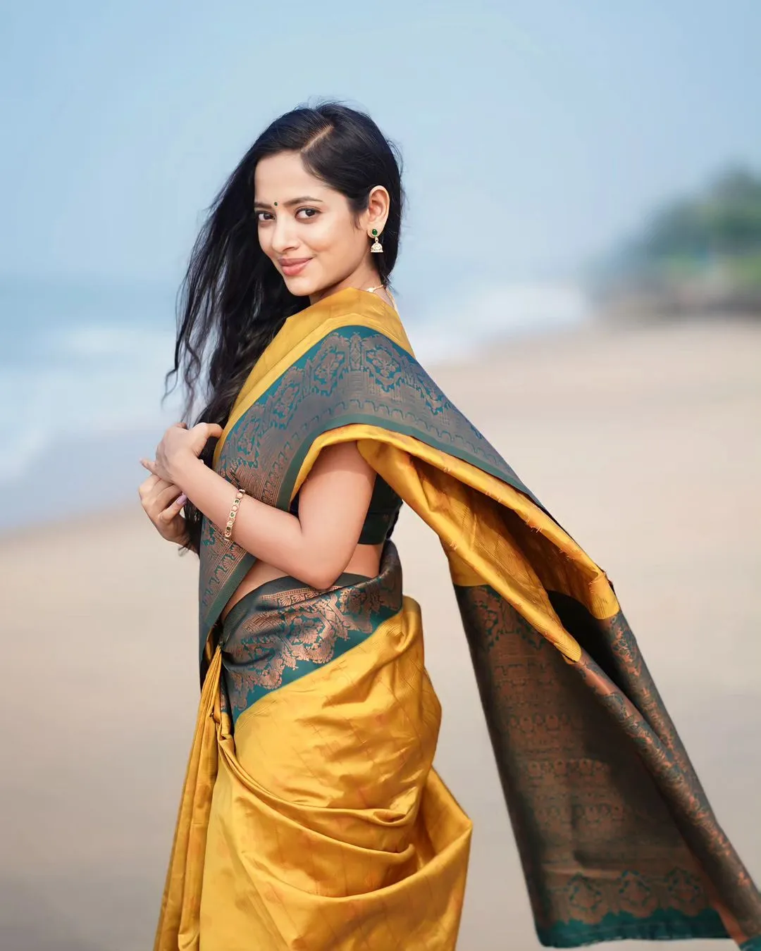Smashing Yellow Soft Silk Saree With Enthralling Blouse Piece