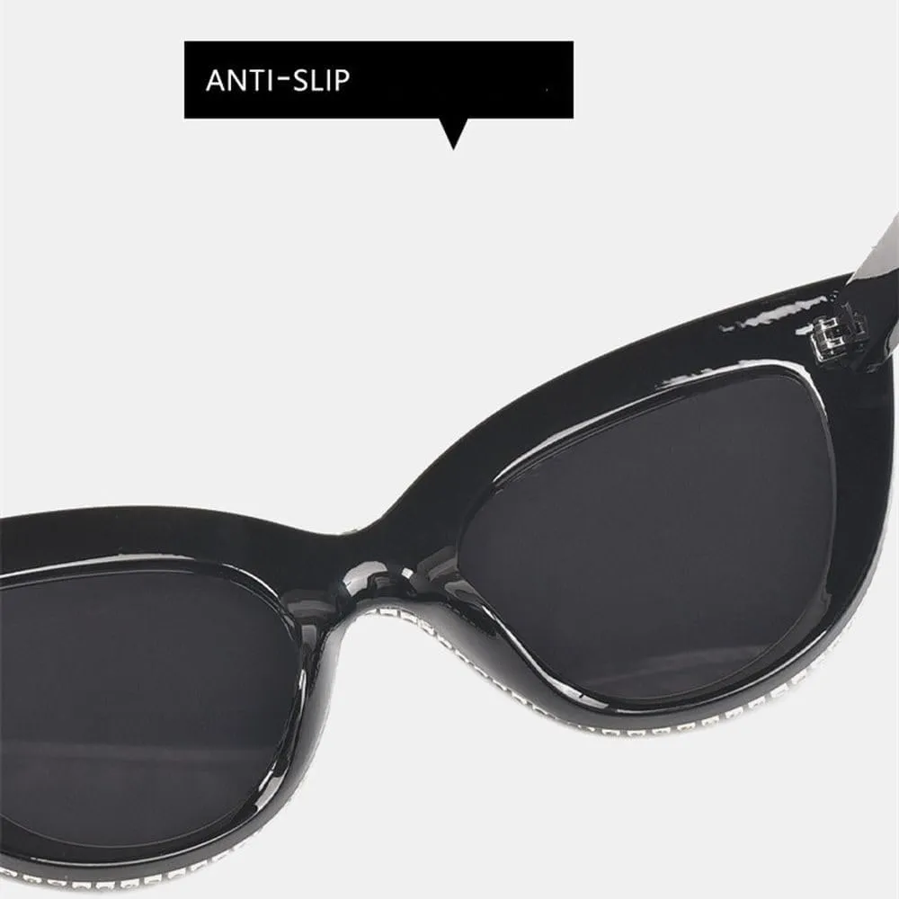 Vintage Cat Eye Sunglasses with Rhinestones in Stylish Women Shades Ins Trendy Eyewear